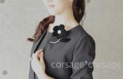 Velvet Pearl Corsage/corsage*corsage