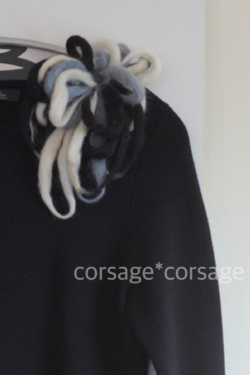 Wool Loop Corsage/corsage*corsage