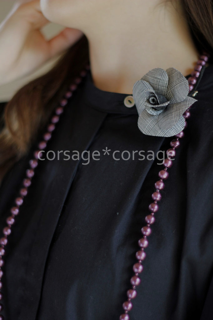 Italian Linen Camellia Corsage/corsage*corsage